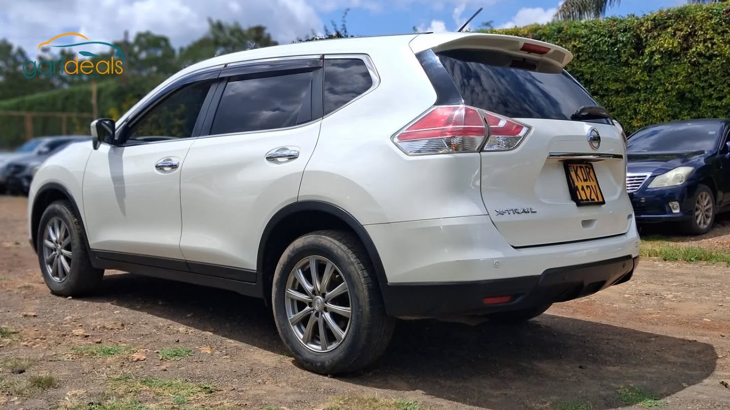 Nissan X-Trail image 3